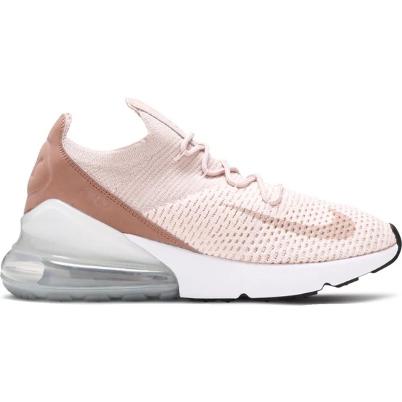 Nike Shoes - Nike Air Max 270 Flyknit